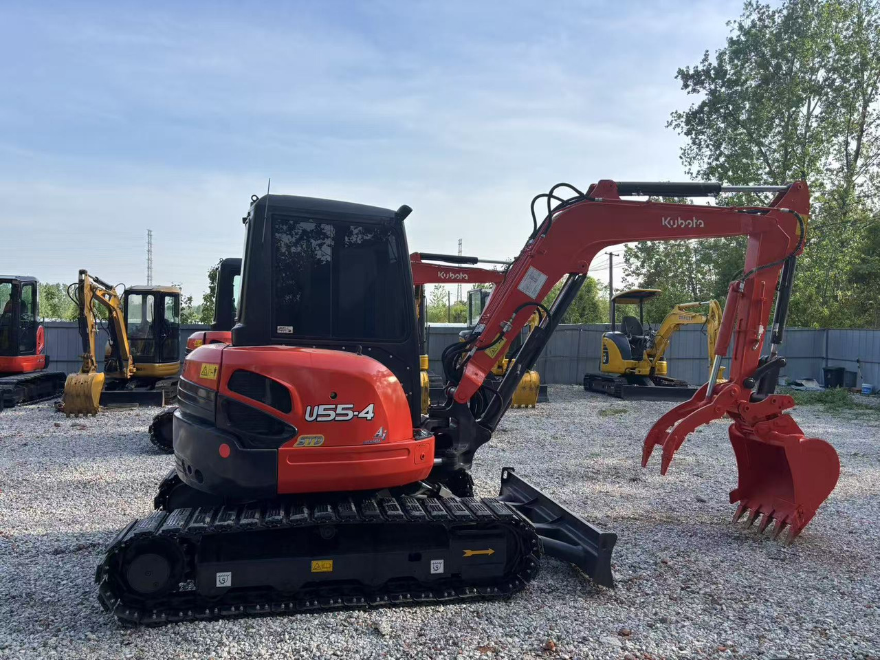 KUBOTA U55-4 - 미니 굴삭기 : 사진 2 KUBOTA U55-4 - 미니 굴삭기 : 사진 2