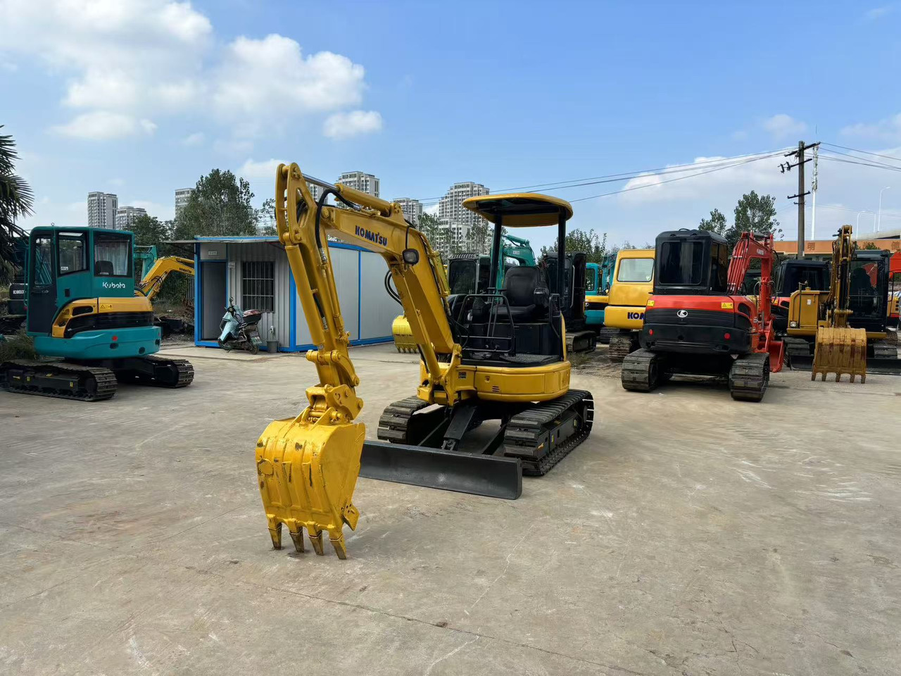 Komatsu Komatsu 20, Komatsu 20 - 미니 굴삭기 : 사진 5 Komatsu Komatsu 20, Komatsu 20 - 미니 굴삭기 : 사진 5