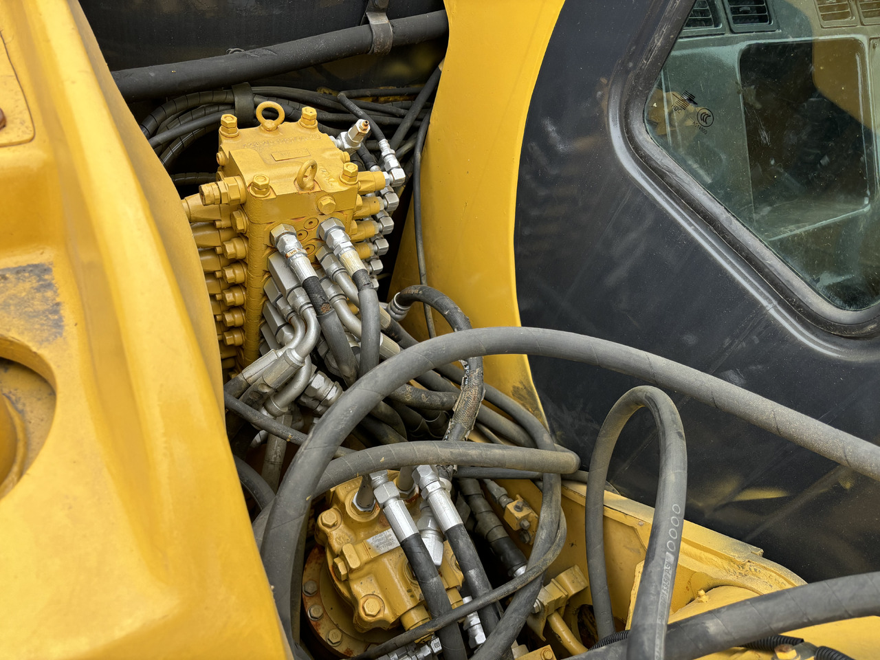 Komatsu PC 60-7 - 미니 굴삭기 : 사진 5 Komatsu PC 60-7 - 미니 굴삭기 : 사진 5