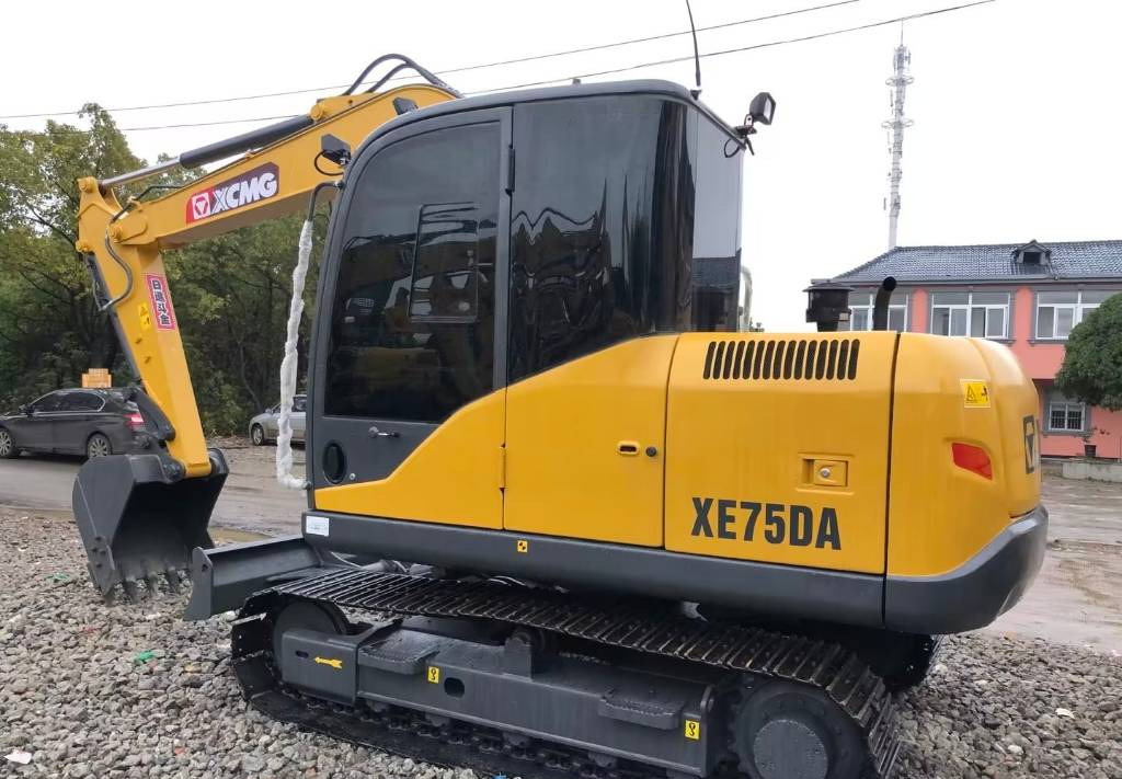 XCMG XE 75 DA XE75 - 미니 굴삭기 : 사진 3 XCMG XE 75 DA XE75 - 미니 굴삭기 : 사진 3
