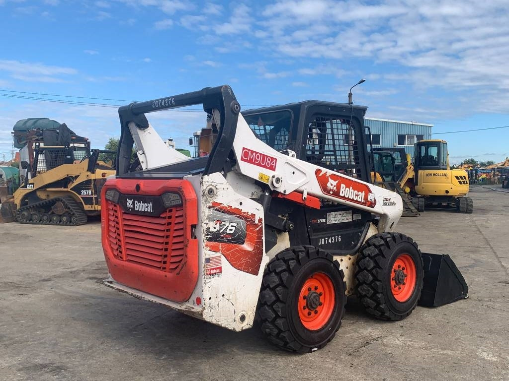 Bobcat S 76 - 스키드 스티어 로더 : 사진 3 Bobcat S 76 - 스키드 스티어 로더 : 사진 3