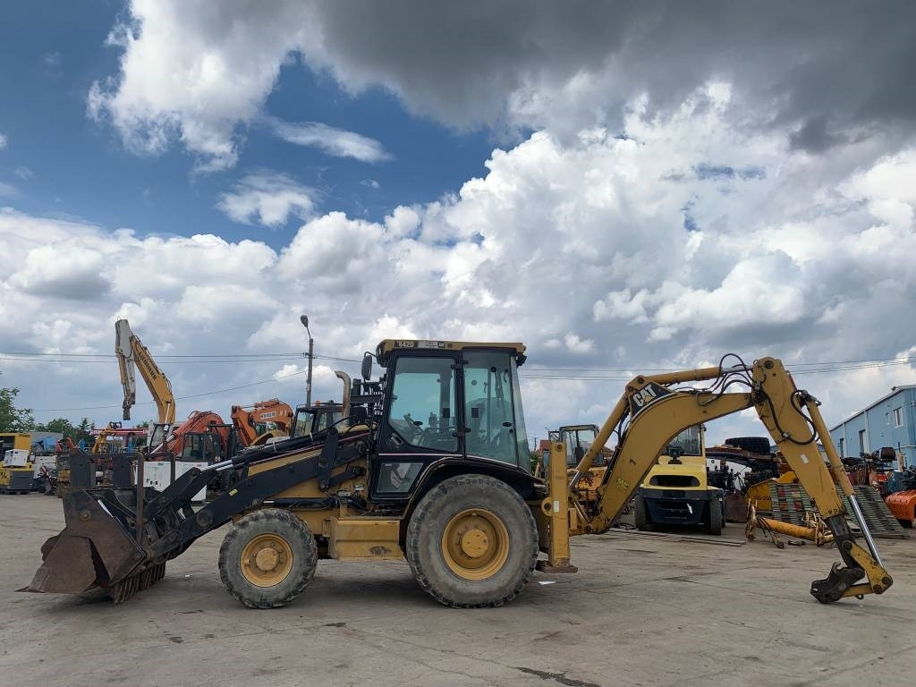 CAT 442 D - 백호 로더 : 사진 2 CAT 442 D - 백호 로더 : 사진 2