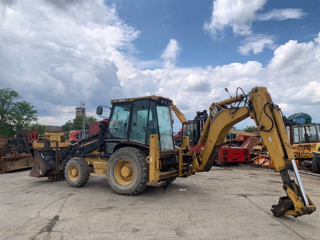 CAT 442 D - 백호 로더 : 사진 3 CAT 442 D - 백호 로더 : 사진 3