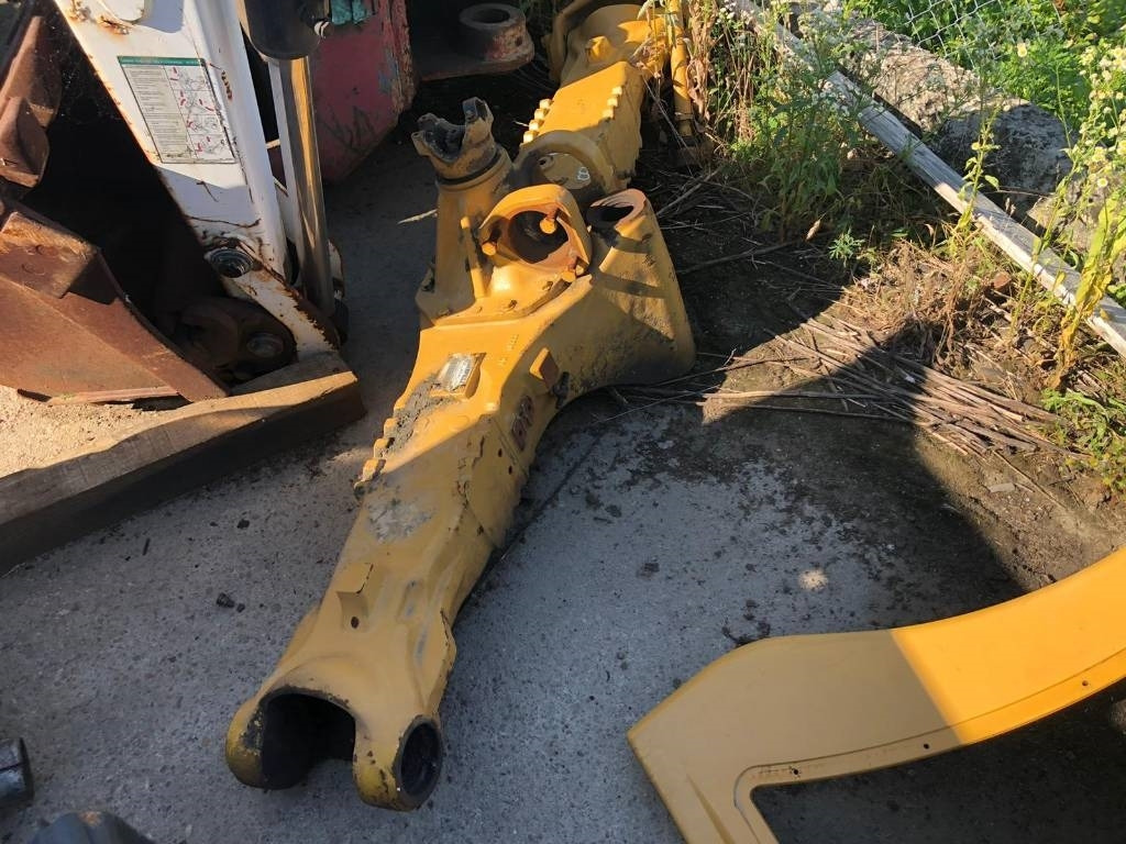 CAT TH 220 B FOR PARTS - 텔레스코픽 핸들러 : 사진 4 CAT TH 220 B FOR PARTS - 텔레스코픽 핸들러 : 사진 4