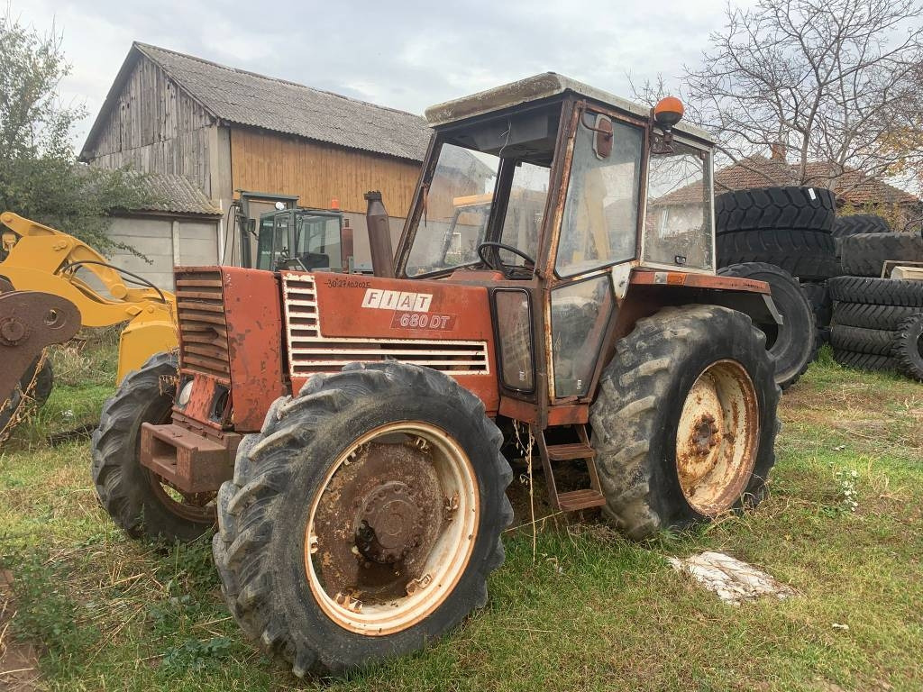 Fiat 680 DT - 장궤형 트랙터 : 사진 1 Fiat 680 DT - 장궤형 트랙터 : 사진 1
