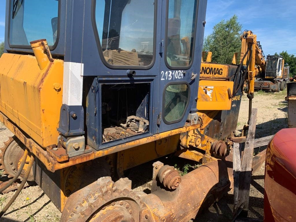 Hanomag D 540 E FOR PARTS - 불도저 : 사진 4 Hanomag D 540 E FOR PARTS - 불도저 : 사진 4