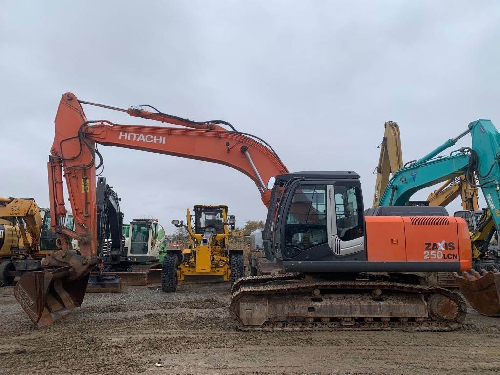 Hitachi ZX 250 LC N-3 - 크롤러 굴삭기 : 사진 2 Hitachi ZX 250 LC N-3 - 크롤러 굴삭기 : 사진 2