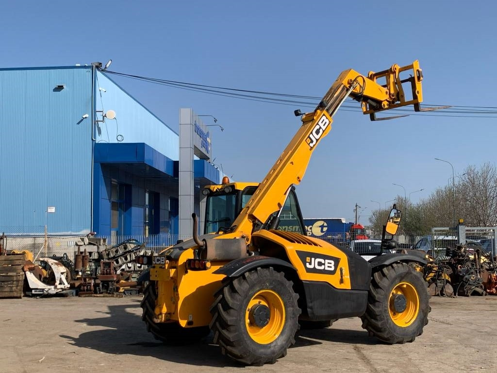 JCB 526-56 Agri - 텔레스코픽 핸들러 : 사진 3 JCB 526-56 Agri - 텔레스코픽 핸들러 : 사진 3