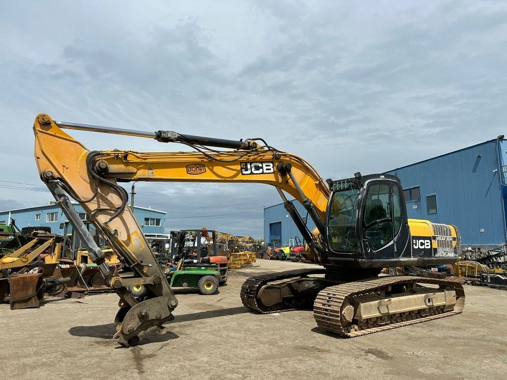 JCB JS 240 N LC - 크롤러 굴삭기 : 사진 1 JCB JS 240 N LC - 크롤러 굴삭기 : 사진 1