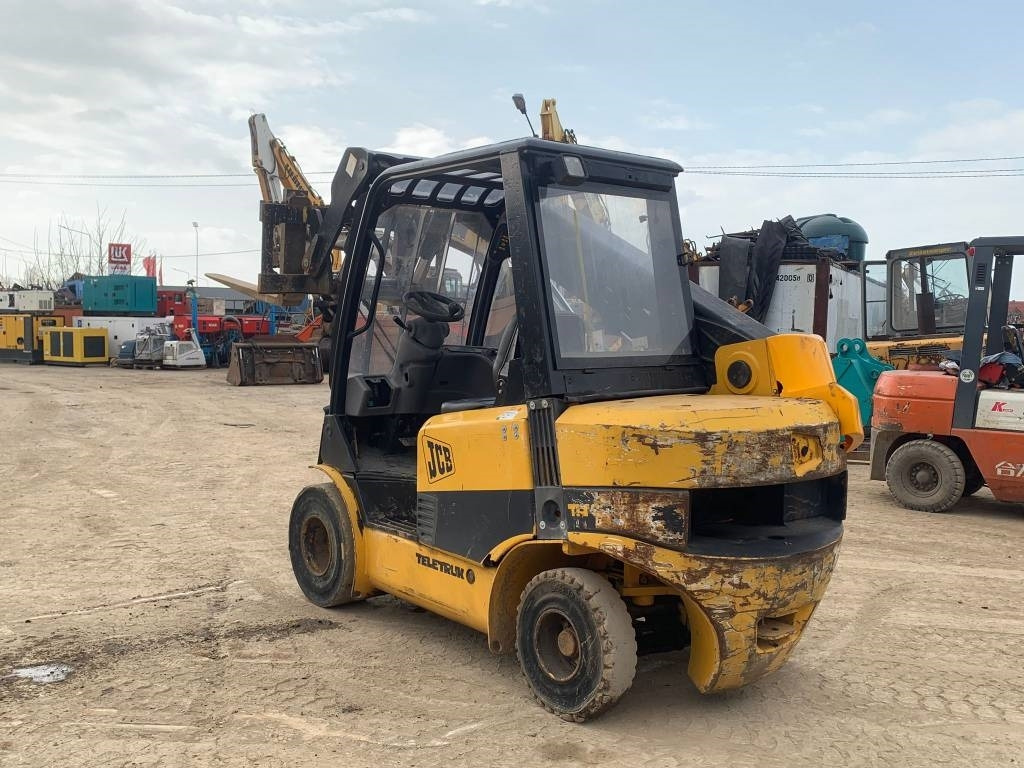 JCB TLT 30 D - 텔레스코픽 핸들러 : 사진 3 JCB TLT 30 D - 텔레스코픽 핸들러 : 사진 3