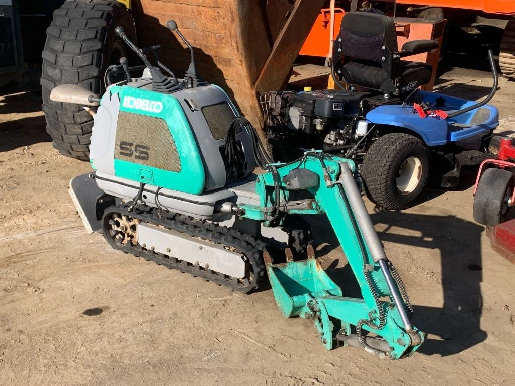 Kobelco SS 1 - 미니 굴삭기 : 사진 1 Kobelco SS 1 - 미니 굴삭기 : 사진 1