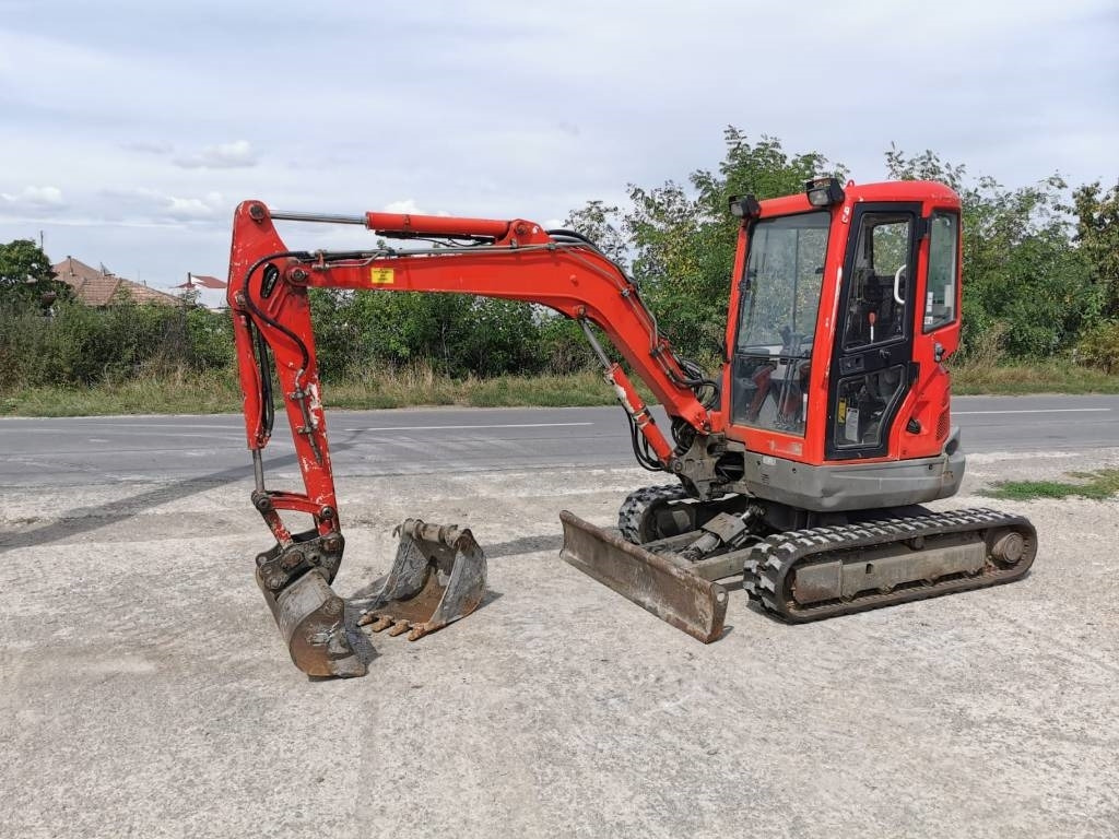 Kubota U 35-3 - 미니 굴삭기 : 사진 1 Kubota U 35-3 - 미니 굴삭기 : 사진 1
