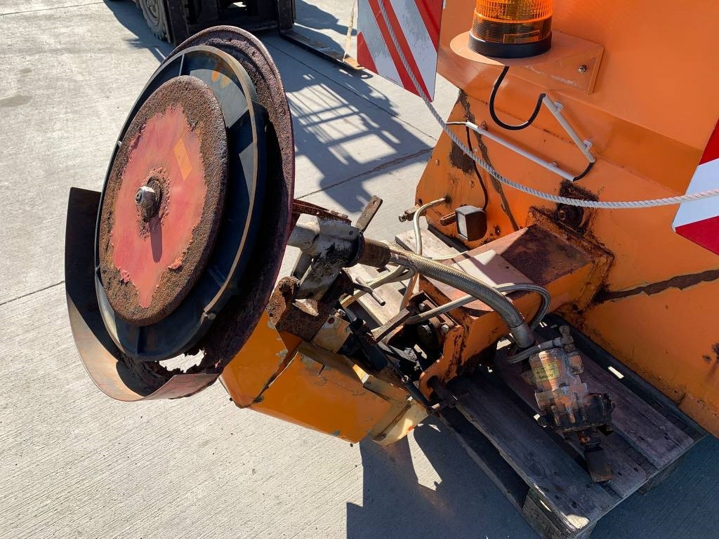 Schmidt Schmidt - 모래/ 소금 살포기 지자체/ 특수 차량 용 : 사진 4 Schmidt Schmidt - 모래/ 소금 살포기 지자체/ 특수 차량 용 : 사진 4