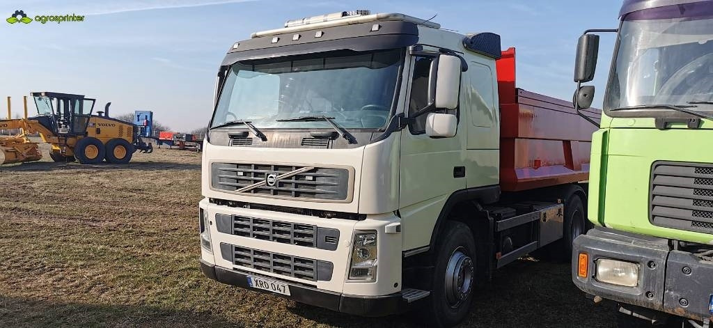 Volvo FM12 420 - 덤프트럭 : 사진 4 Volvo FM12 420 - 덤프트럭 : 사진 4