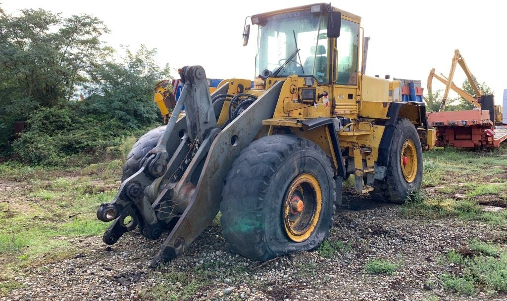 Volvo L 120 C - 휠 로더 : 사진 1 Volvo L 120 C - 휠 로더 : 사진 1