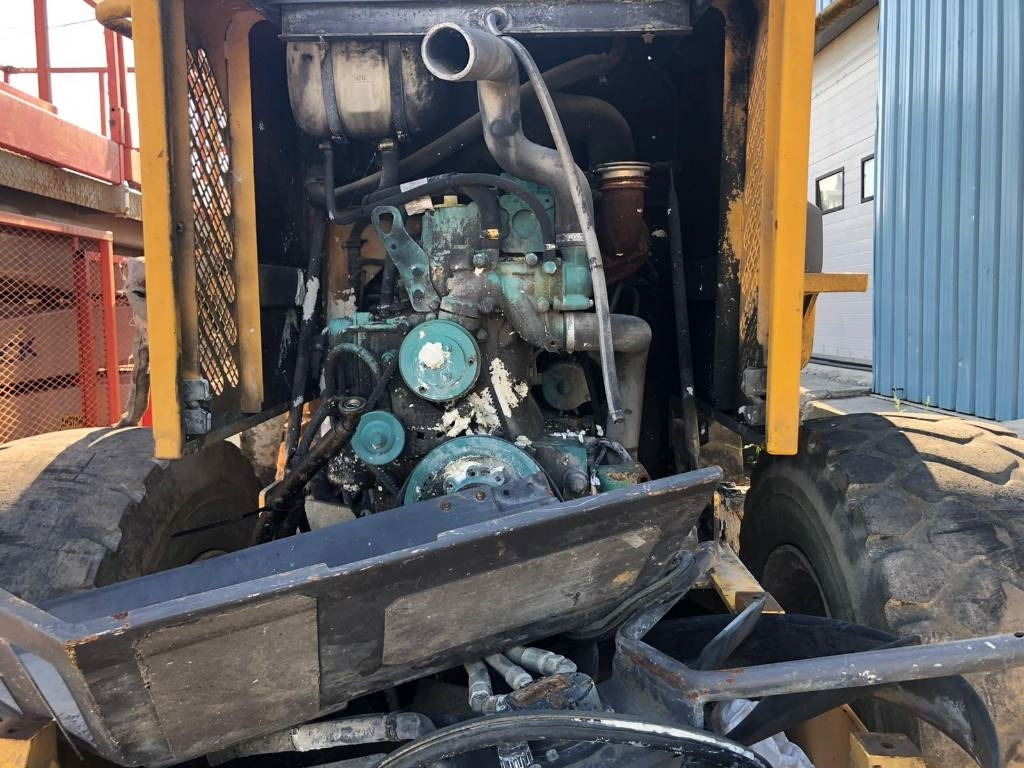 Volvo L 50 E FOR PARTS  - 휠 로더 : 사진 2 Volvo L 50 E FOR PARTS  - 휠 로더 : 사진 2