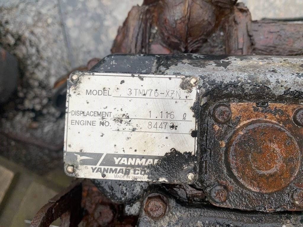 Yanmar 3TNV76 ENGINE - 엔진 건설기계 용 : 사진 3 Yanmar 3TNV76 ENGINE - 엔진 건설기계 용 : 사진 3