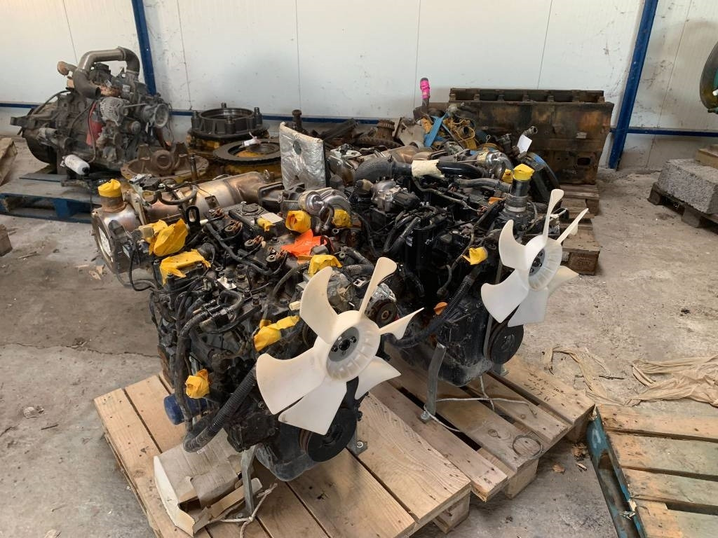 Yanmar 4TNV98CT - 엔진 건설기계 용 : 사진 1 Yanmar 4TNV98CT - 엔진 건설기계 용 : 사진 1