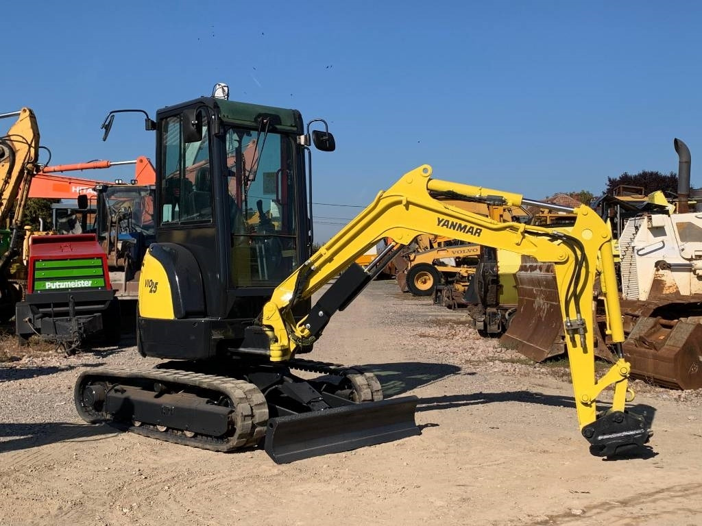 Yanmar Vio 25-4 - 미니 굴삭기 : 사진 2 Yanmar Vio 25-4 - 미니 굴삭기 : 사진 2