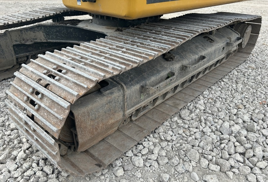 CATERPILLAR 320 F - 크롤러 굴삭기 : 사진 3 CATERPILLAR 320 F - 크롤러 굴삭기 : 사진 3