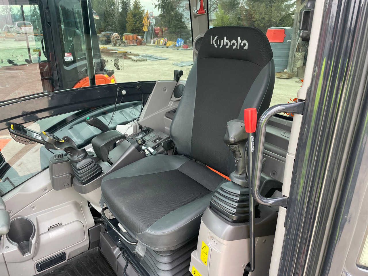 KUBOTA KX060-5 - 미니 굴삭기 : 사진 2 KUBOTA KX060-5 - 미니 굴삭기 : 사진 2