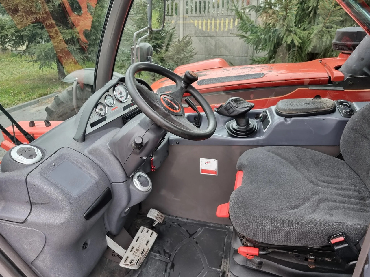 MANITOU MLT 735 120 LSU - 망원형 휠 로더 : 사진 4 MANITOU MLT 735 120 LSU - 망원형 휠 로더 : 사진 4