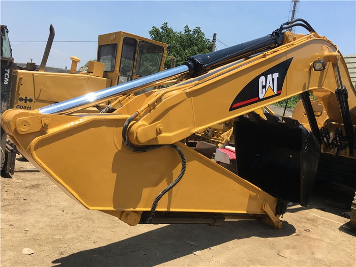 Caterpillar 320CL - 미니 굴삭기 : 사진 1 Caterpillar 320CL - 미니 굴삭기 : 사진 1