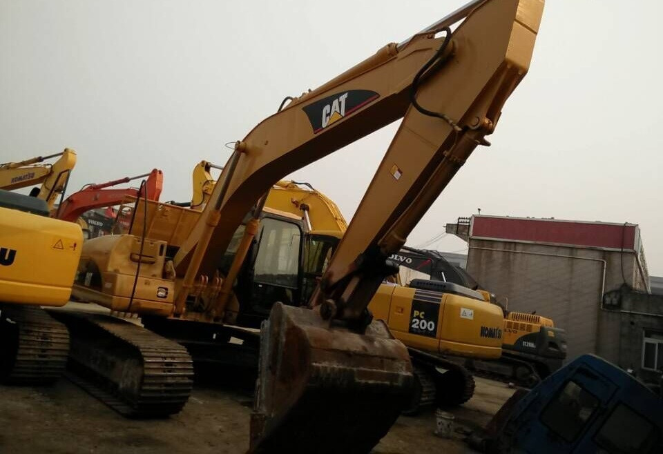 Caterpillar 320C - 크롤러 굴삭기 : 사진 1 Caterpillar 320C - 크롤러 굴삭기 : 사진 1