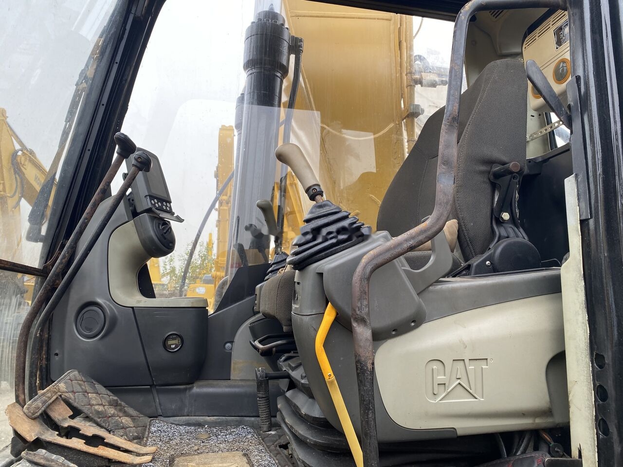 Caterpillar 326D2L - 크롤러 굴삭기 : 사진 1 Caterpillar 326D2L - 크롤러 굴삭기 : 사진 1