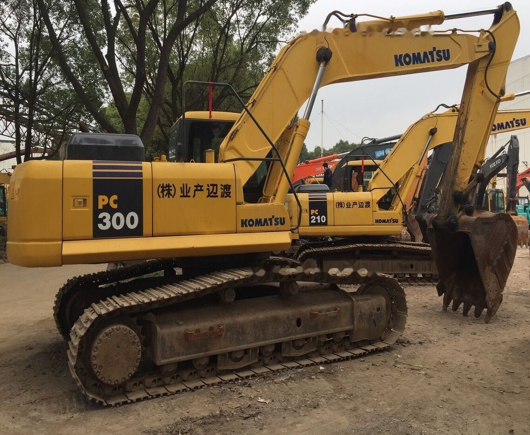 Komatsu PC300-7 - 크롤러 굴삭기 : 사진 3 Komatsu PC300-7 - 크롤러 굴삭기 : 사진 3