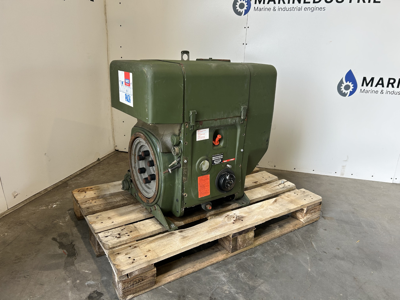 Hatz 2L30C - 엔진 : 사진 1 Hatz 2L30C - 엔진 : 사진 1