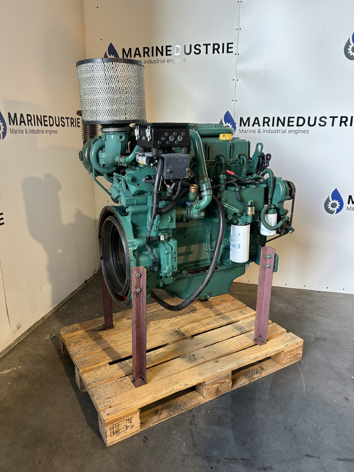 Volvo Penta D5-B TA (1500RPM) - 엔진 : 사진 1 Volvo Penta D5-B TA (1500RPM) - 엔진 : 사진 1