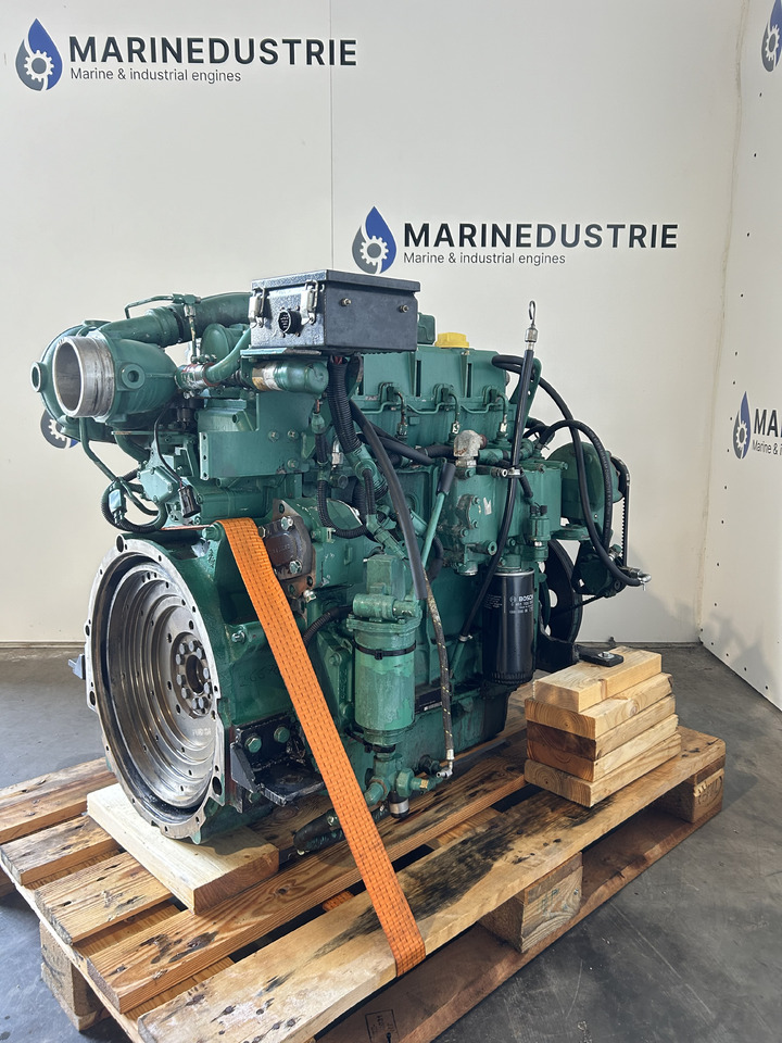 Volvo Penta D5A-T BA - 엔진 기타 기계 용 : 사진 3 Volvo Penta D5A-T BA - 엔진 기타 기계 용 : 사진 3