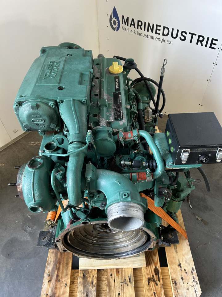 Volvo Penta D5A-T BA - 엔진 기타 기계 용 : 사진 4 Volvo Penta D5A-T BA - 엔진 기타 기계 용 : 사진 4