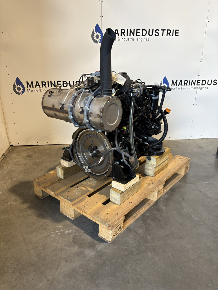 YANMAR 4TNV98CT - 엔진 건설기계 용 : 사진 2 YANMAR 4TNV98CT - 엔진 건설기계 용 : 사진 2