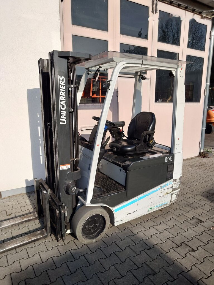 UniCarriers AG1N1L18Q - 전기 지게차 : 사진 1 UniCarriers AG1N1L18Q - 전기 지게차 : 사진 1