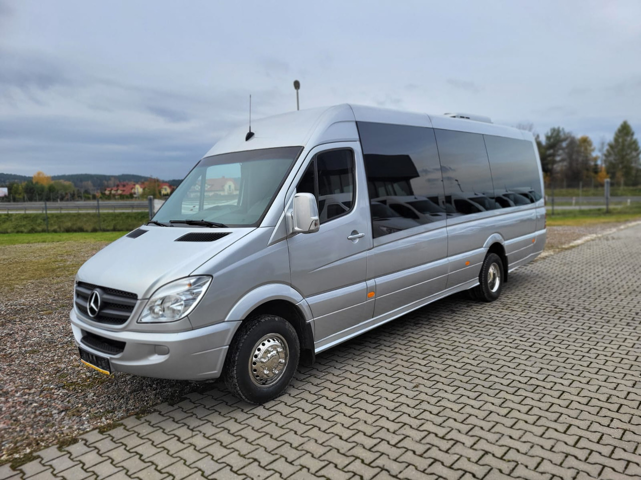 Mercedes-Benz Sprinter 519 CDI 24 places + 4 standing - 교외 버스 : 사진 1 Mercedes-Benz Sprinter 519 CDI 24 places + 4 standing - 교외 버스 : 사진 1