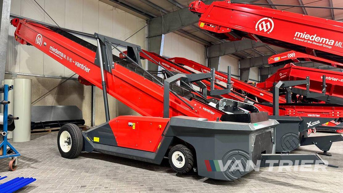 Miedema ML1680 Premium Store loader - 컨베이어 벨트 : 사진 3 Miedema ML1680 Premium Store loader - 컨베이어 벨트 : 사진 3