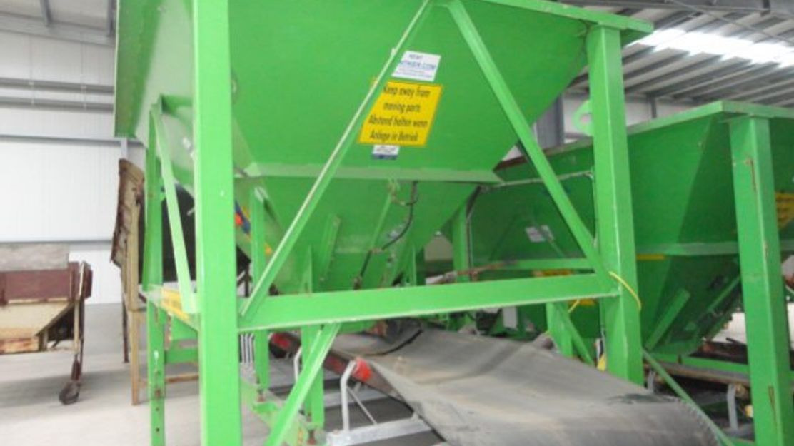 Van Trier TR40-26 Hopper - 저장 장치 : 사진 1 Van Trier TR40-26 Hopper - 저장 장치 : 사진 1
