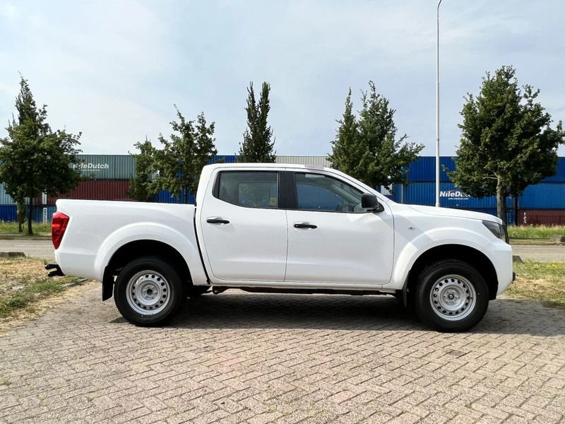 Nissan Navara 4x4 - 22 UNITS - 2.5 D Double Cab - XE - EURO 2 - NEW!! READY FOR WORK!!! - 픽업트럭, 콤비 밴 : 사진 5 Nissan Navara 4x4 - 22 UNITS - 2.5 D Double Cab - XE - EURO 2 - NEW!! READY FOR WORK!!! - 픽업트럭, 콤비 밴 : 사진 5