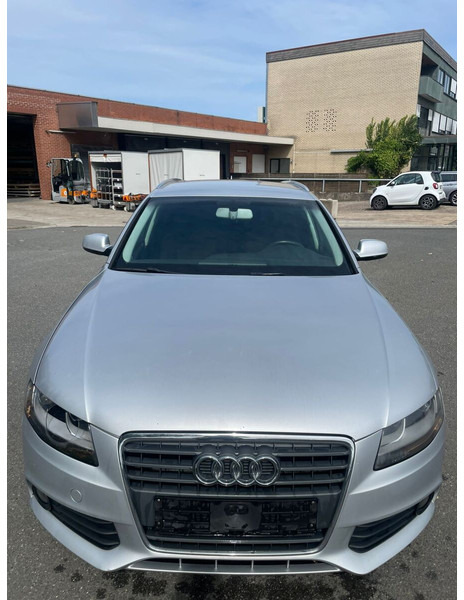 Audi A4 - 차량 : 사진 4 Audi A4 - 차량 : 사진 4