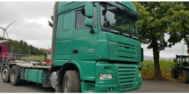DAF XF105-460Super Spacs Cap G.Haus/Hoch Retarder - 목재 트럭 : 사진 2 DAF XF105-460Super Spacs Cap G.Haus/Hoch Retarder - 목재 트럭 : 사진 2