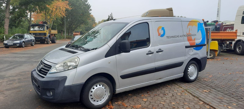 Fiat Scudo Klima 2xSchiebetür - 소형 밴 : 사진 1 Fiat Scudo Klima 2xSchiebetür - 소형 밴 : 사진 1