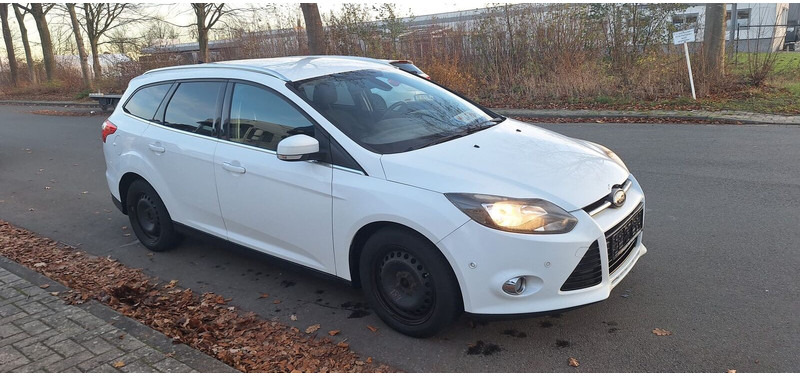 Ford Focus - 차량 : 사진 3 Ford Focus - 차량 : 사진 3