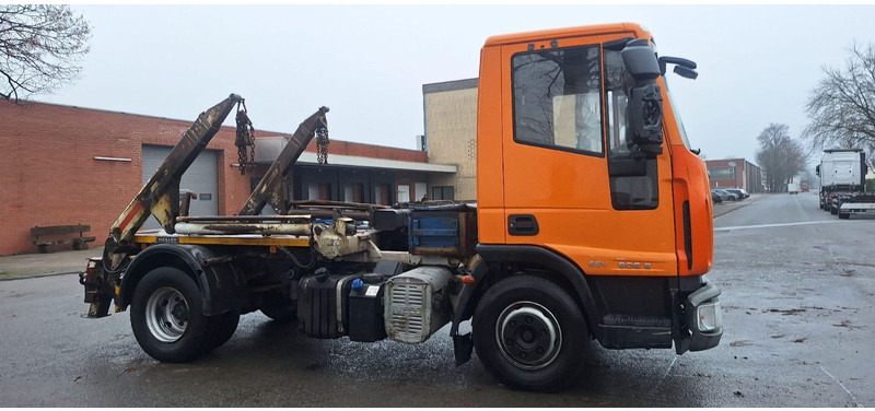 Iveco 80E18K 4x2 Absetzkipper - 스킵 로더 트럭 : 사진 4 Iveco 80E18K 4x2 Absetzkipper - 스킵 로더 트럭 : 사진 4