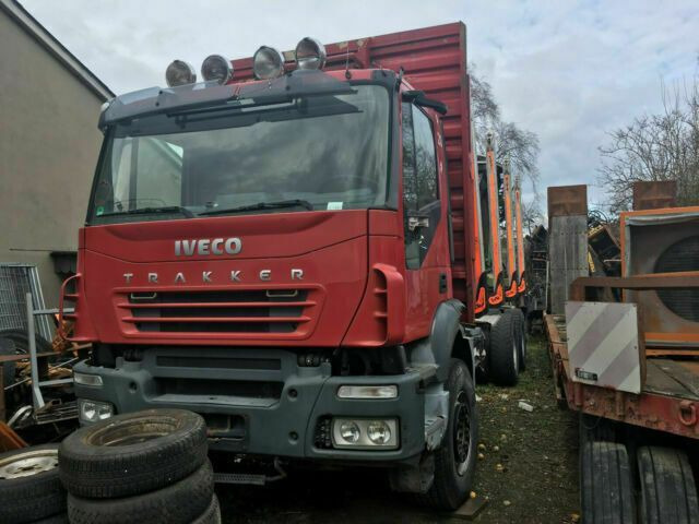 Iveco AD260T450PS 6x4 Blatt Blatt (E:5) - 목재 트럭, 크레인 트럭 : 사진 1 Iveco AD260T450PS 6x4 Blatt Blatt (E:5) - 목재 트럭, 크레인 트럭 : 사진 1