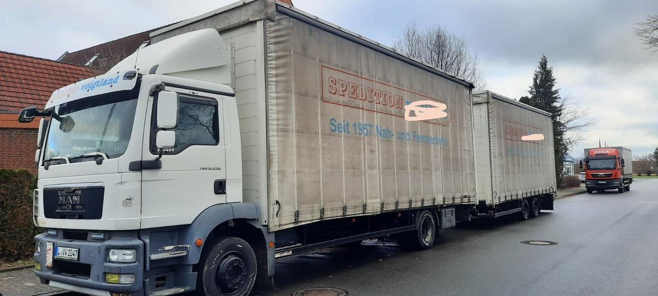 MAN 12.250 TGM Jumbo Mit Anhänger - 커튼사이더 트럭, 커튼사이더 트레일러 : 사진 1 MAN 12.250 TGM Jumbo Mit Anhänger - 커튼사이더 트럭, 커튼사이더 트레일러 : 사진 1