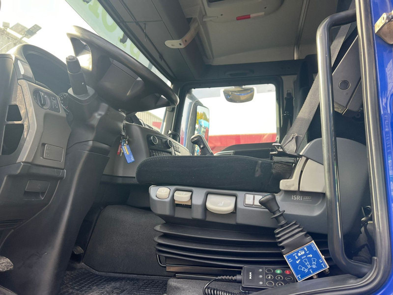 MAN 18.440 4x4 Hydrodrive - 트랙터 유닛 : 사진 5 MAN 18.440 4x4 Hydrodrive - 트랙터 유닛 : 사진 5