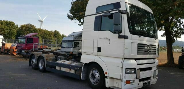 MAN 26.440 TGA BDF 6x2 German Truck - 캡 새시 트럭 : 사진 3 MAN 26.440 TGA BDF 6x2 German Truck - 캡 새시 트럭 : 사진 3