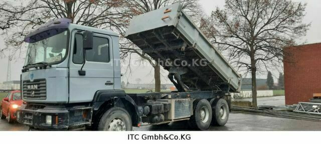 MAN 33.360K 6x4 Blatt/Blatt AP-Achse - 덤프트럭 : 사진 2 MAN 33.360K 6x4 Blatt/Blatt AP-Achse - 덤프트럭 : 사진 2